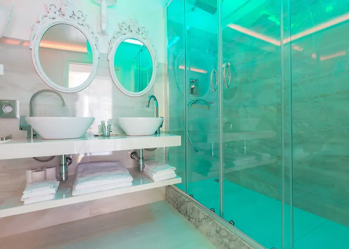 Le Perle Bed & Breakfast 4*