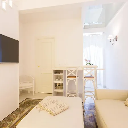 Le Perle 4* تارانتو